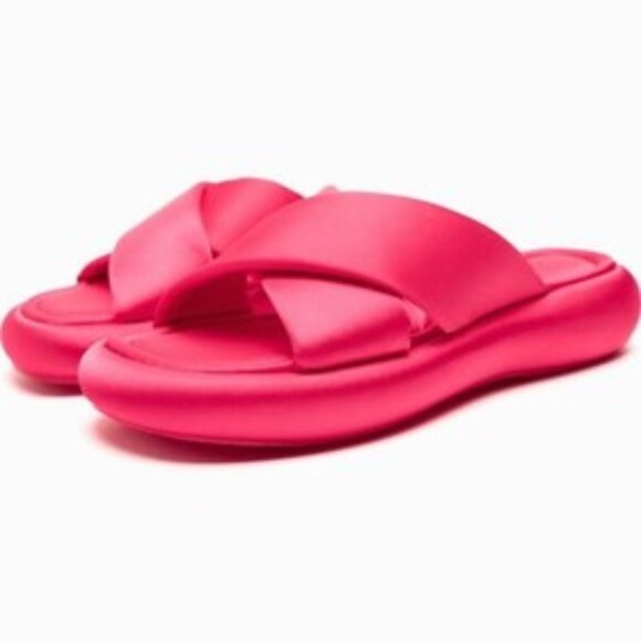 Zara Criss Cross Flat Sandals - Picture 1 of 6